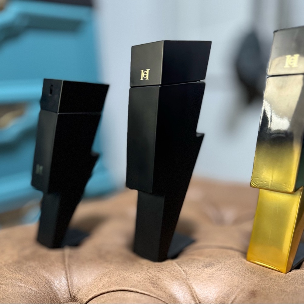 Carolina Herrera Bad Boy EDP empty bottles for decor - Picture 3 of 5